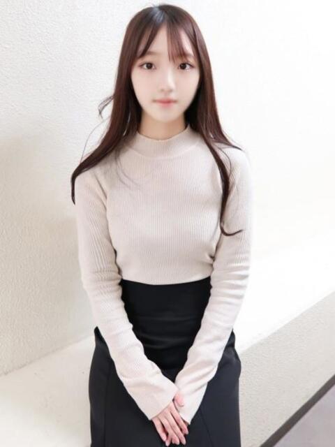 みか☆緊張しまくり18才☆ ハイクラスド素人倶楽部（デリヘル）