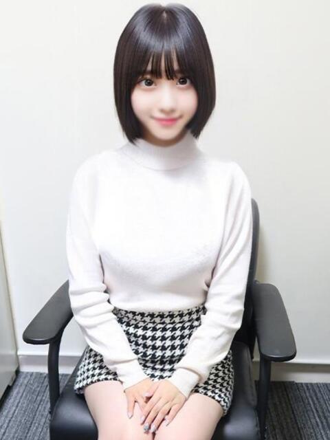 るみな☆黒髪清楚Ｆカップ☆ ハイクラスド素人倶楽部（デリヘル）