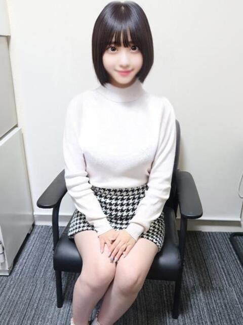 るみな☆黒髪清楚Ｆカップ☆ ハイクラスド素人倶楽部（デリヘル）