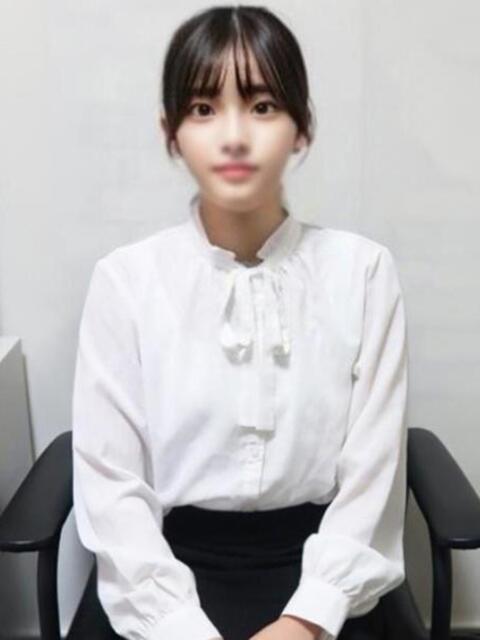 こはく☆汚れなき原石☆ ハイクラスド素人倶楽部（デリヘル）