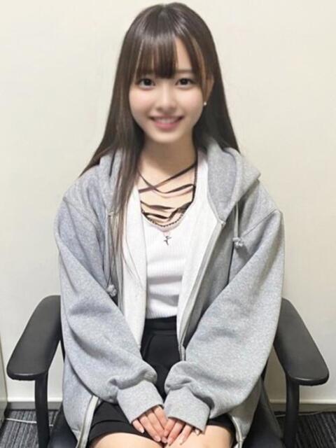 めめ☆完未 ハイクラスド素人倶楽部（デリヘル）