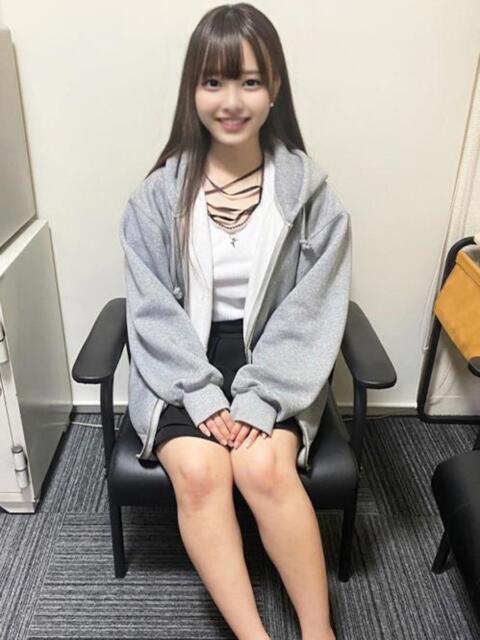 めめ☆完未 ハイクラスド素人倶楽部（デリヘル）