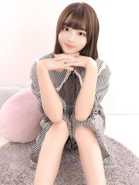ひな☆現役アイドルJD☆ ハイクラスド素人倶楽部（デリヘル）