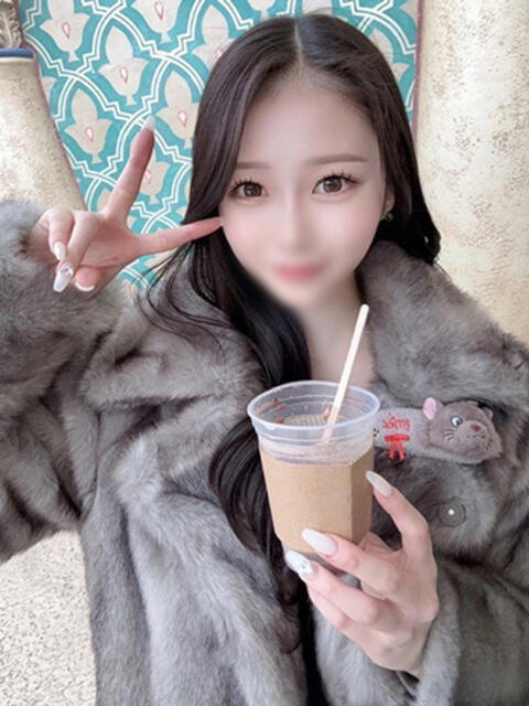 藤原しずか ウルトラロイヤル（デリヘル）