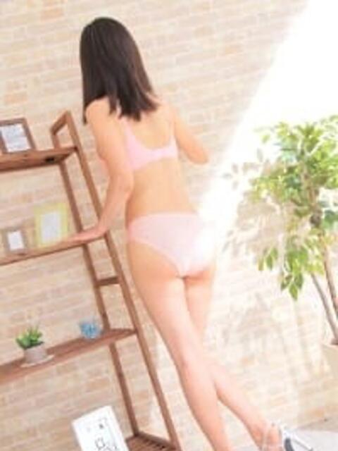 るり 本家激安店浜松NO1超激安デリヘル戦隊ぬけるんジャー（デリヘル）