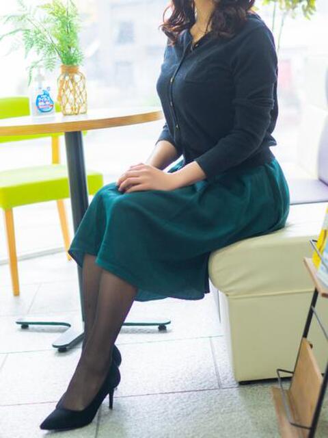 凛子(りんこ) 五十路エステハイブリッド(カサブランカグループ)（出張エステ）