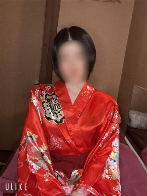 みく 夜這い本舗（ファッションヘルス）