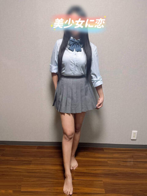 エマ 美少女に恋（アジアンデリヘル）