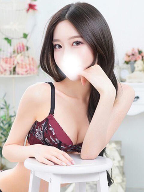 亜依(あい） デザインヴィオラ東京（清楚系素人専門☆高級デリヘル）