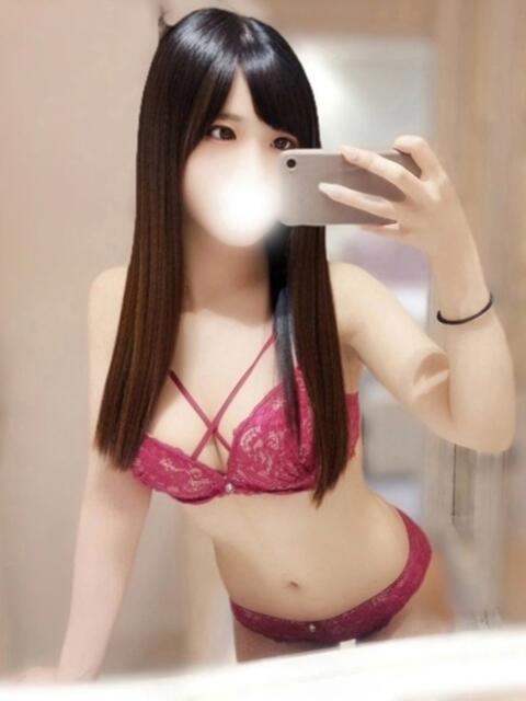 りりか◆全身で感じるHな身体 即イキ淫乱倶楽部（デリヘル）