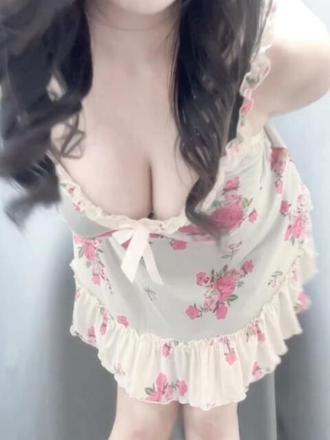 新人　なつみ 麒麟（【非風俗】メンズエステ）