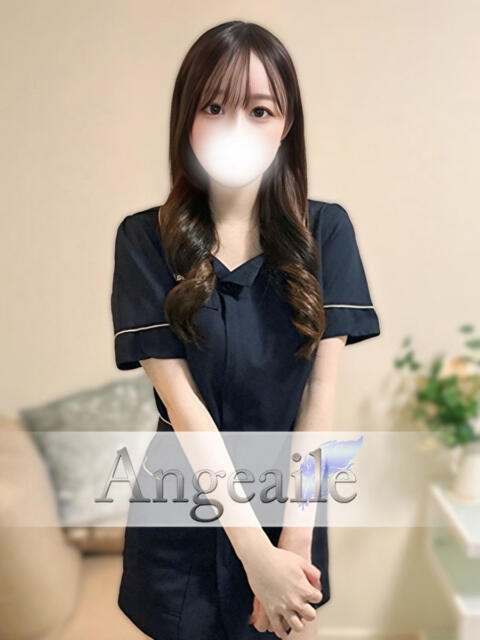 小鳥遊ひな Angeaile～アンジュエール（【非風俗】メンズエステ）