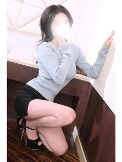 高岡 新宿人妻城（新宿・歌舞伎町/デリヘル）