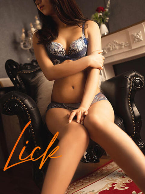 三井 亜紀 六本木・西麻布高級デリヘルLick～リック～（高級デリヘル）