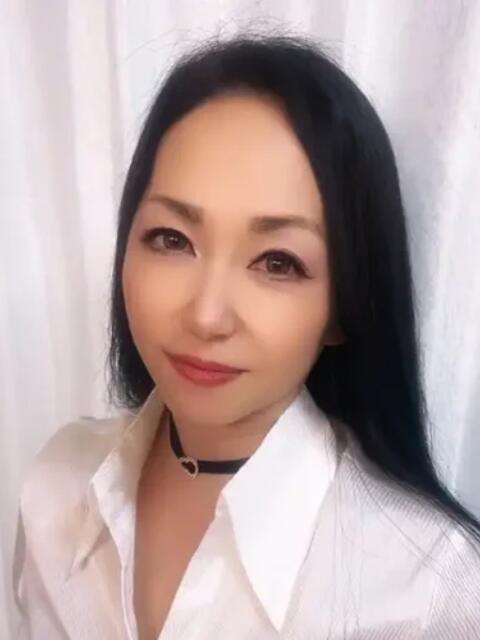 羽野あやかちゃん 女装コンシェルジュ（女装デリヘル）