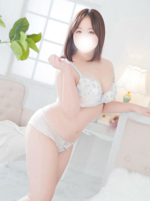 じゅん ぽっちゃり巨乳素人専門店ぷにめろ蒲田店（ぽっちゃり系デリヘル）