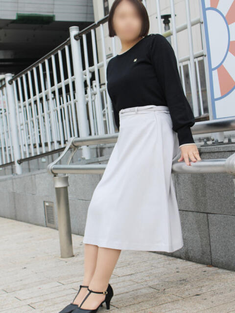 ふゆ 奥鉄オクテツ兵庫(人妻デリヘル)