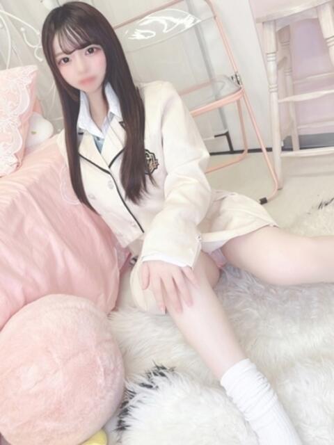 まお E+アイドルスクール品川店（デリヘル）