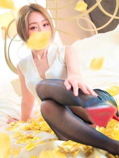 しおん Salon du Mーえっちなお姉さんのM性感デリバリーー大阪店（出張M性感）