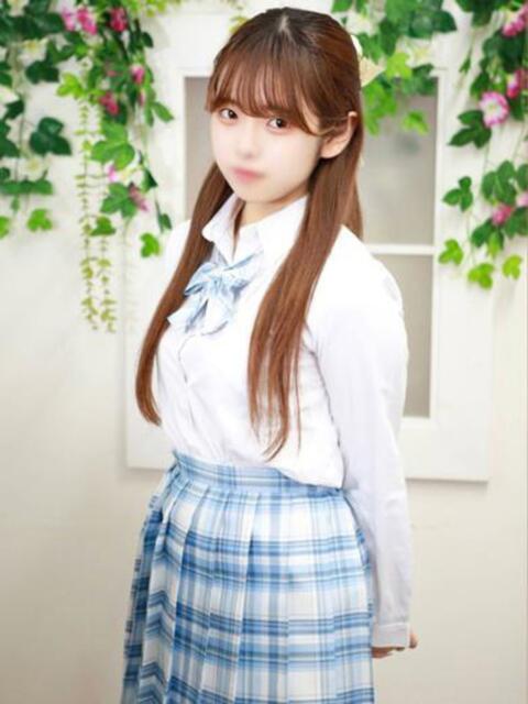 吉田みれい 池袋パラダイス（ホテヘル＆デリヘル）