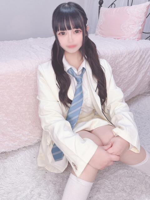 りむ E+アイドルスクール新宿・歌舞伎町店（デリヘル）