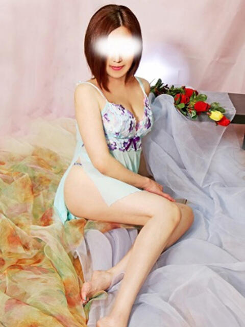 かれん ピュアグレイス（人妻系デリヘル）