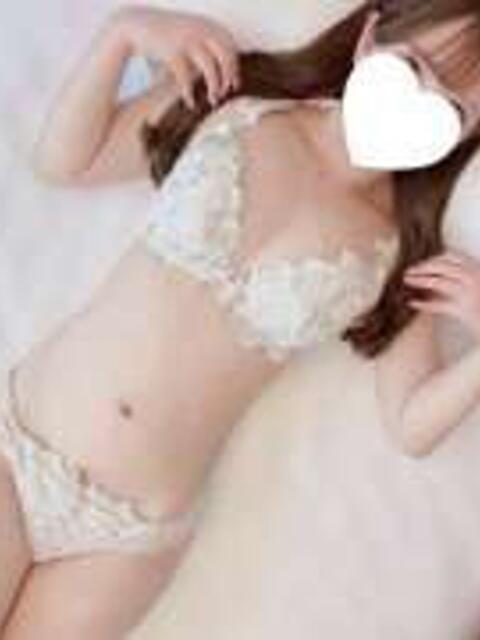 ふみ エマニエル秋葉原（セクキャバ）