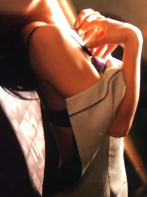 じゅり 脱がされたい人妻　久喜・古河店（人妻系デリヘル）