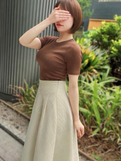 松田るな 渋谷エオス（人妻系ホテヘル&amp;デリへル）