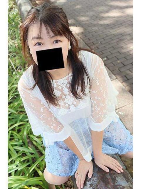 まりん 逢って30秒で即尺(人妻・熟女待ち合わせデリヘル)