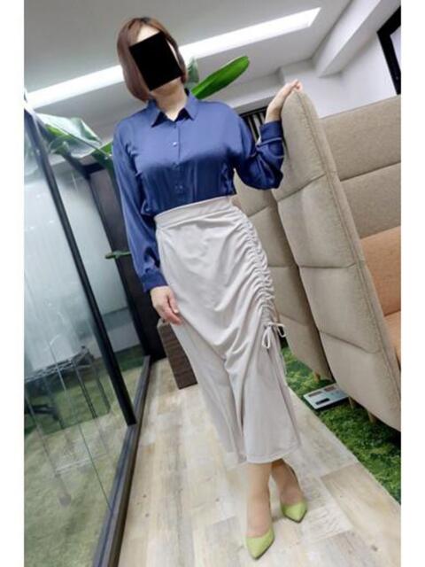 ふみの 逢って30秒で即尺（人妻・熟女待ち合わせデリヘル）