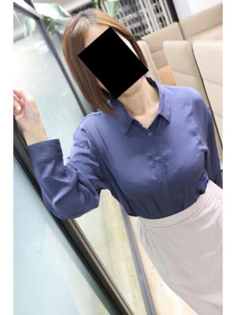 ふみの 逢って30秒で即尺（人妻・熟女待ち合わせデリヘル）