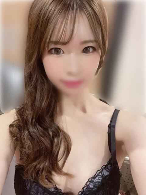 神凪ほのか 奴隷志願！変態調教飼育クラブ梅田店（デリヘル）