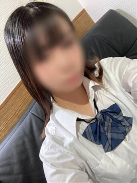 かお 西川口ビデオdeはんど（店舗型ビデオBOX風手コキ店）