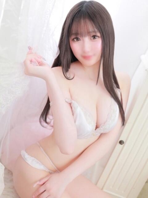 ゆあ E+アイドルスクール