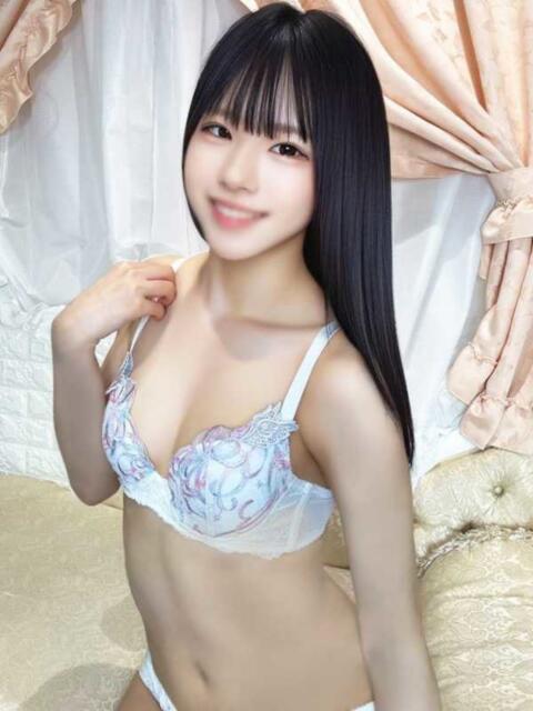 なるみ Charme（シャルム）（デリヘル）