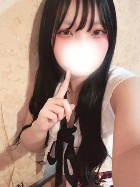 やえ 山梨　風俗　デリヘル　 『ラブ＆ピース学園』（デリヘル）
