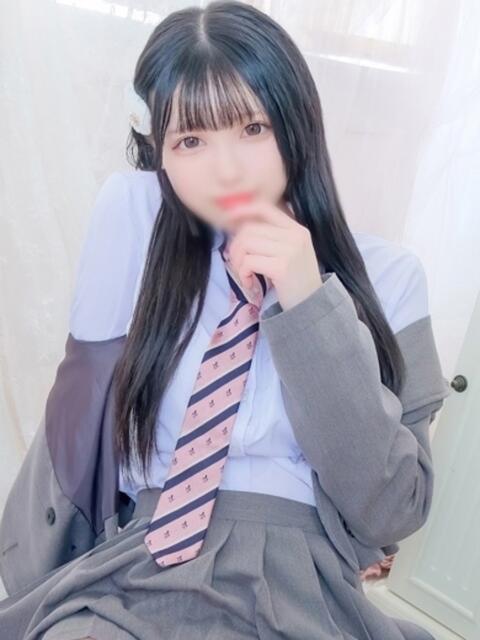 りこ E+アイドルスクール