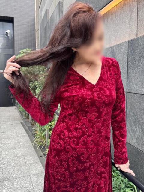 さりな 鶯谷おかあさん（熟女デリヘル）