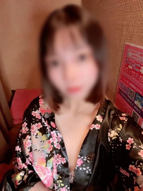 すみれ メイドde本舗（店舗型ヘルス）