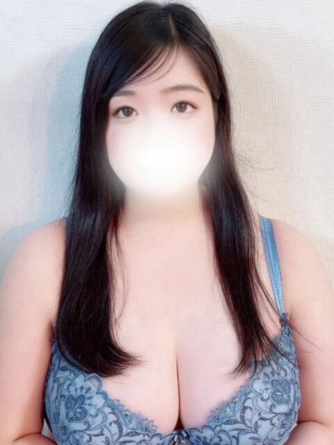 わか ぽっちゃり巨乳素人専門店ぷにめろ渋谷店（ぽっちゃり系デリヘル）