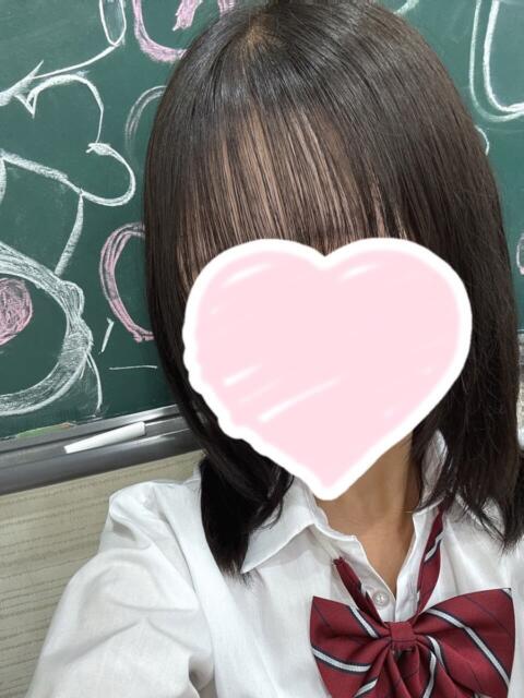 みいちゃん 新橋JKプレイ（派遣型オナクラ）