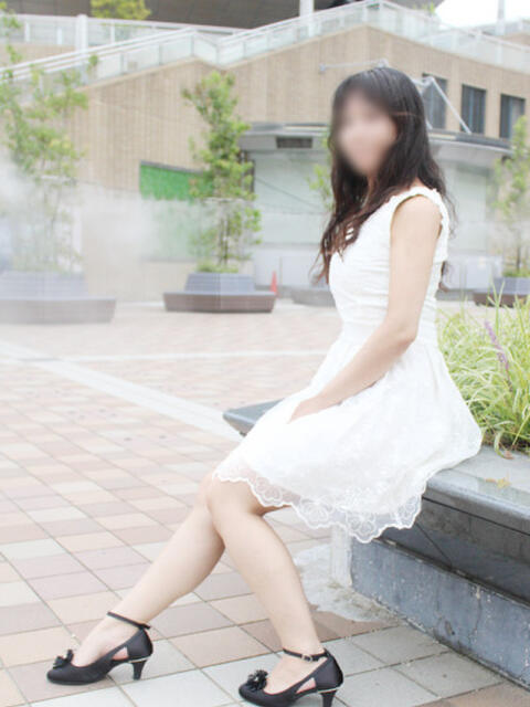 ゆずか 奥鉄オクテツ大阪（駅待ち合わせ型人妻デリヘル）