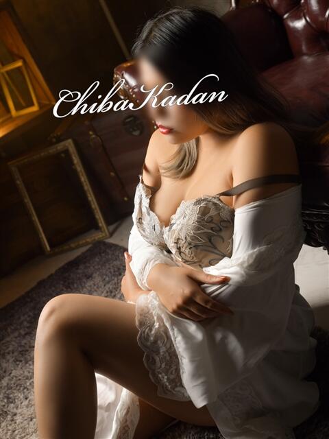 かりん 千葉人妻花壇（人妻デリヘル）