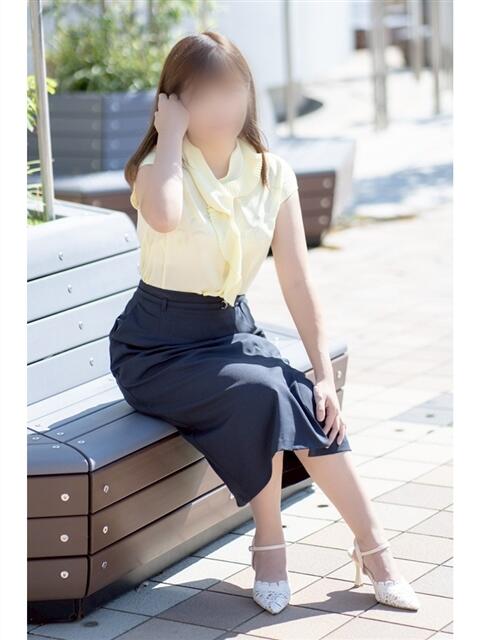 さりな 奥鉄オクテツ大阪（駅待ち合わせ型人妻デリヘル）