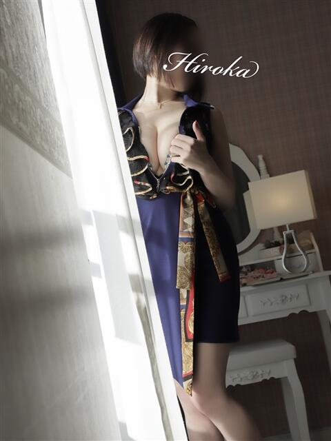 ひろか 西船人妻花壇（人妻デリヘル）