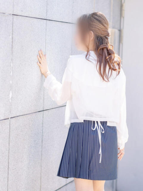 めいさ 奥鉄オクテツ大阪（駅待ち合わせ型人妻デリヘル）