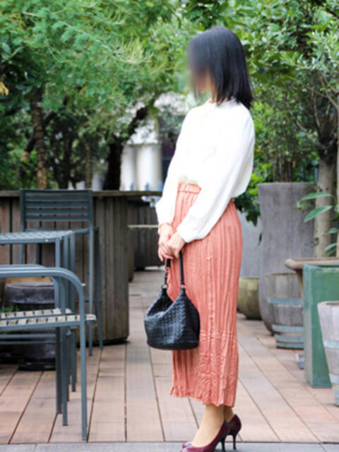 しなこ 完熟ばなな 谷九店（熟女待ち合わせ型デリヘル）