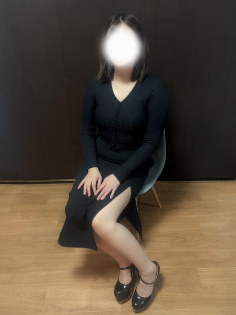 なつ 八王子発～痴漢列車～ギルティトレイン（デリヘル）