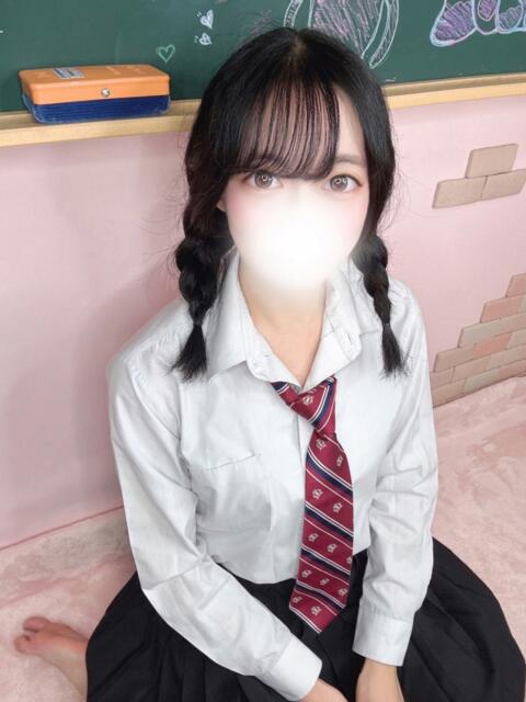 まろん 新宿ハンドメイド（手コキ・オナクラ）